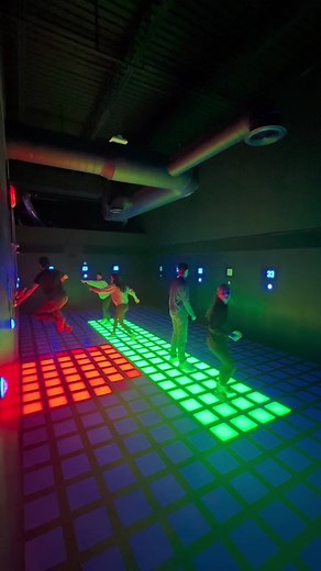 Exciting Indoor Gaming Experience with Mega Grid & Floor is Lava