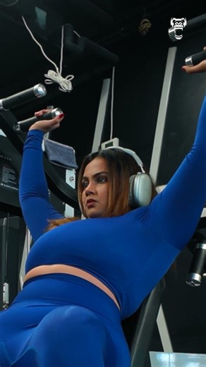 : Crop Top w/ Elastic Underbust Band — Secure, Supported & No Adjustments 💪✨ #gymwear #womengym