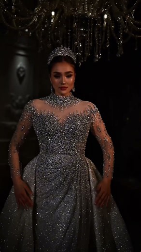 This breathtaking mermaid wedding dress just shines on my heart