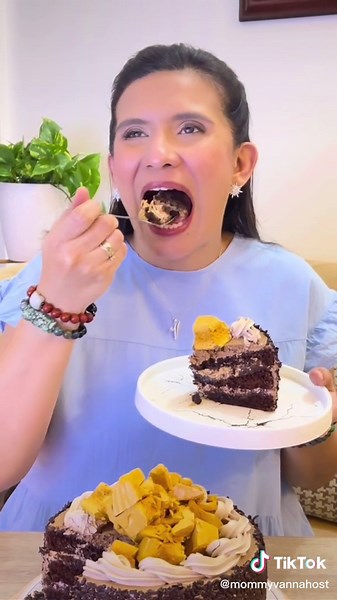 Ultimate Coffee Experience: Chocolate Java Cake Review