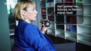 Olympus DS-2600 Digitales Diktiergerät mit Schiebeschalter inkl. Diktatmanagementsoftware "Dss Player Standard" (Mac & PC) | Dss Pro, MP3, PCM | USB | SD-Karten-slot & interner Speicher | Lautsprecher