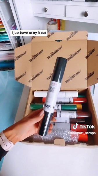 Trying Puff Heat Transfer Vinyl with Cricut | Teckwrapcraft