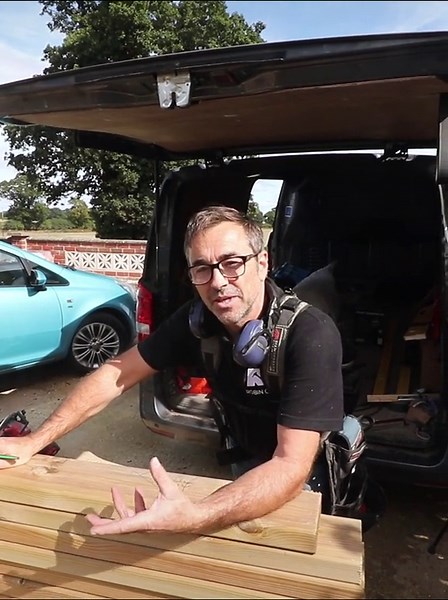 Robin's Clever App - Easy Roofing Calculations Made Simple