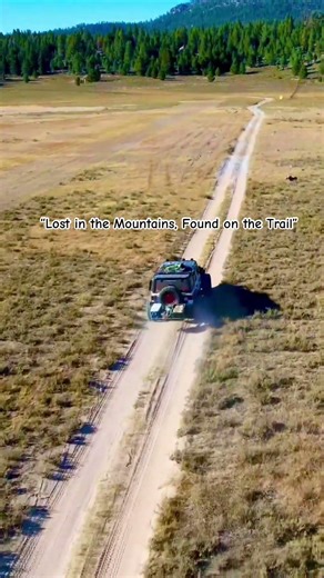 👉 “Jeep Off-Roading Through Epic Mountain Trail”