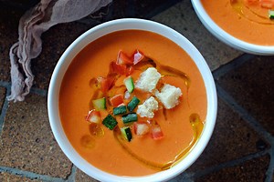Gazpacho suave de sandía: receta fácil, rápida y refrescante