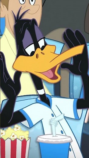 Looney Tunes | yyy… ¡está FUERA! | ‪@WBKidsEspaña‬​