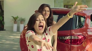 If this is super relatable, then you’re totally like Lil' Ms. Cuddles! A little crazy and a little sporty - everyone’s favourite! 👑🐚👙✨ #TheTrip2 | Bindass