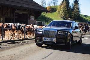 Auto Express reviews the Rolls Royce Phantom VIII