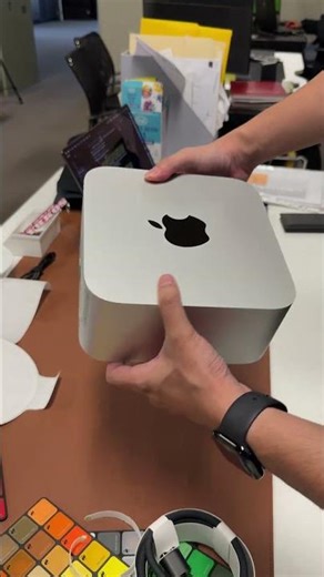 Unboxing Mac Studio M3 Ultra. #apple #m3ultra #unboxing #ai