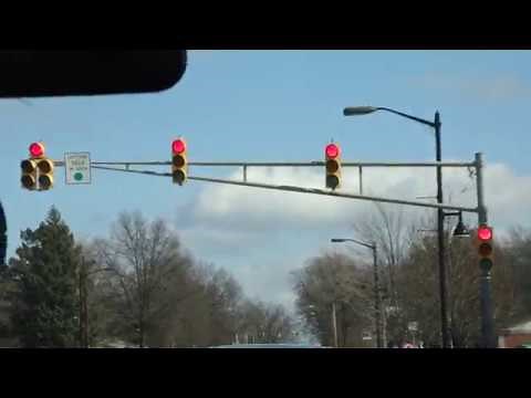 Traffic Lights Broken By Wind