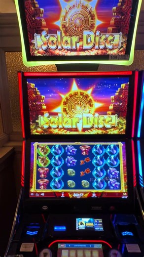 Solar Disc Sot Machine - Island View Casino Resort