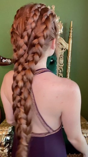The long awaited Daenerys hair. This one was... trying lol but I am happy with the outcome!