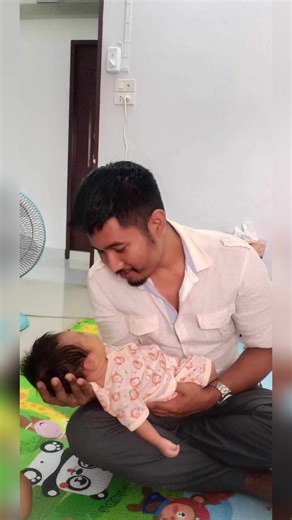 Me with my best friends son 👶🏻💓 #single