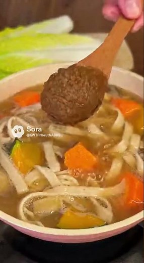 山梨のごちそう、味噌香る“ほうとう”の温もり