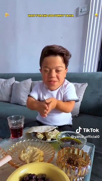 yahea alzo funny family funny prank #fyp #kingyahia #funnyvideo #funnytiktok #funny