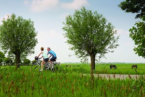 Cycling Holiday Netherlands | IJsselmeer Sporty Tour | Dutch-biketours.com