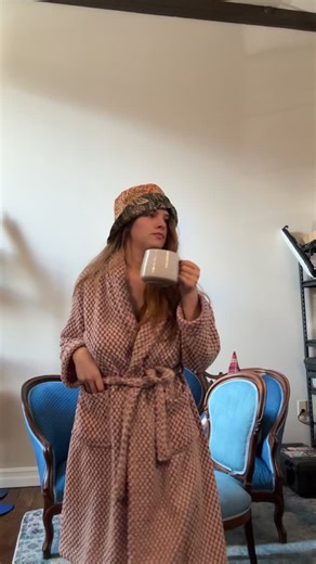 Bethany Autumn Snare on Instagram: "Anyone else relate?? 😂 #artist #creative #photographer #fashion #design"