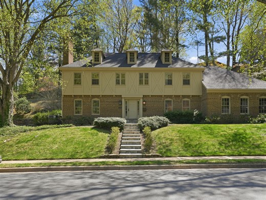 2763 N Randolph St, Arlington, VA 22207