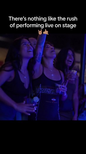 The energy of the crowd singing and dancing along is pure magic ✨ I can't wait to be back up there again and party with everyone! #concert #concertfeeling #crowdenergy #partytime #jaredminglive #jaredmingcover