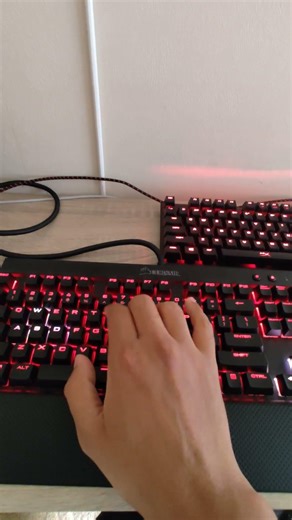 Cherry MX Red vs Silent Red ⚔️ | HyperX vs Corsair