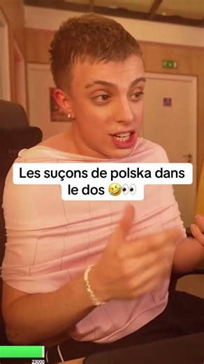 Les suçons de polska dans le dos 👀🤣 #anyme #humour #rediffusion #live #drole #clips #shortd