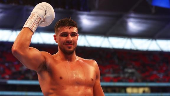Tommy Fury remains undefeated with a 6-round victory