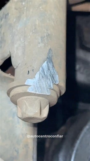 BARRA ESTABILIZADORA COM FALHA DE GEOMETRIA E AUSÊNCIA DE TRAVAS LATERAIS