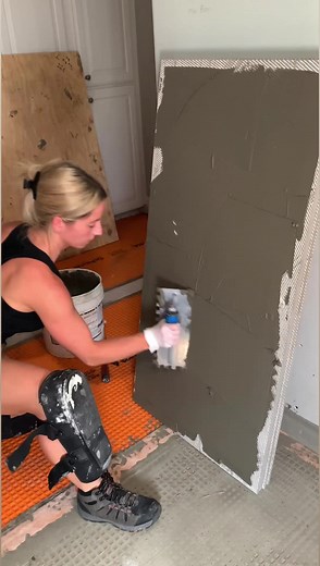 2’ X 4’ TILE, wait till the end for finished results. Not you’re average Home Depot installer | That Tile Chick
