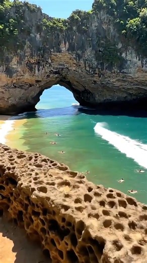 Aesthetic Beach in Lombok, Indonesia 🌊 | Hidden Tropical Paradise