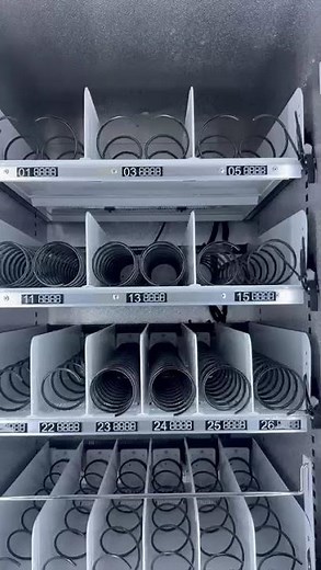 Máquina Expendedora Vending TCN 6G Refrigerada para Venta de Snack y Bebida