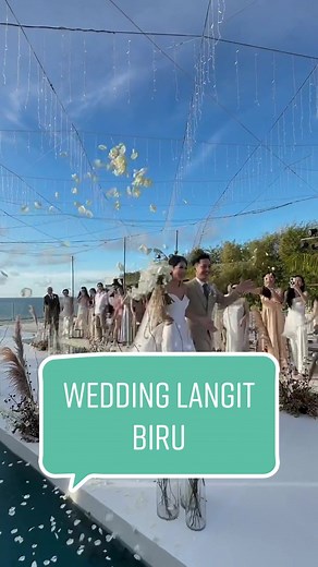 Cerahnya langit Bali #baliweddingspecialist #baliweddingplanner #baliwedding #baliweddingorganizer #weddinginbali #bali #menikahdibali