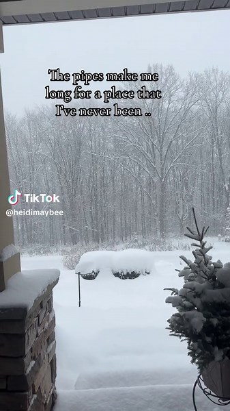 The bagpipes always hit different ..like they’re calling me home to a place I’ve never been. The sound carries something ancient, something in my blood that I can’t quite name. Maybe it’s Scotland, maybe it’s memory, maybe it’s both. #ScottishHeritage #Bagpipes