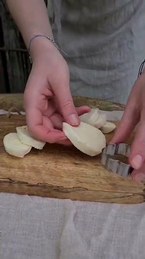 Melonen-Mozzarella-Salat am Stiel