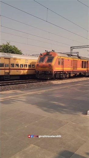 Two Train Crossing ! Amazing Indian Train Videos | Rail Travelers 🚄#train #railway #travel