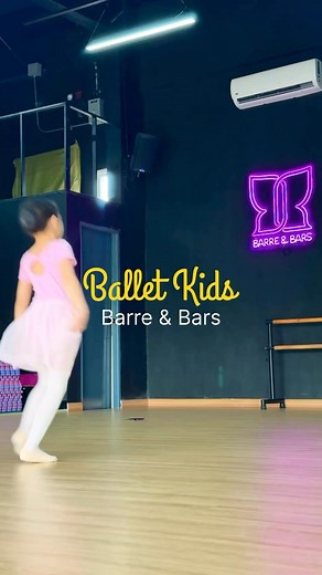 Little feet, big leaps! Ballet Kids Saturday 🩰 | Barre & Bars
