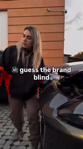 The unmistakable sound of maximizing stimulus while minimizing knee/back pressure and pain. The TorQ Squat Wedge isn’t just a heel lift. It’s a load-bearing, machine-compatible, full-foot platform engineered to change your mechanics — not just your angle. 🧠⚙️ Here’s what that means for you: • Increases knee flexion → more quad stimulus at the same weight 📈🔥 • Reduces unnecessary hip/back compensation 🦵🏼➡️🧱 • Adjustable 10° or 20° heel elevation 🔧 • Full foot contact (no unstable half-foot