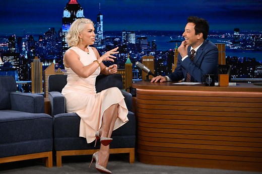 Hannah Waddingham Unleashed Her Incredible Vocals in This Duet with Jimmy Fallon