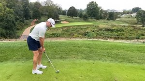 The 8th hole at Birdwood Golf is one of the finest on the course. Commonly referred to as “copperhead canyon,” the final shot to the green is also guarded by a pretty spectacular rock wall. Watch as Birdwood member Jon Stumpf navigates the canyon to this narrow green beautifully. #boarsheadresort #birdwoodgolf #pgagolf #virginiagolf #vagolf #cvillegolf #golfstagram #charlottesville #cville #virginiaisforlovers #golf #uvagolf | Boar's Head Resort | Facebook
