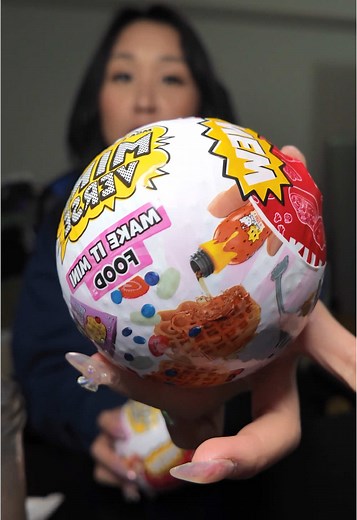 Hello Kitty Miniverse Food Edition Unboxing Experience