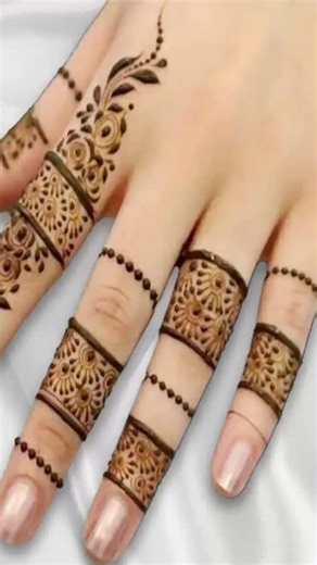 finger mehandi design