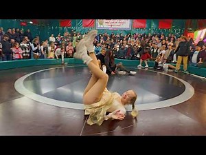 Teufelsrad. Girls Devil's Wheel Oktoberfest Ride Highlights