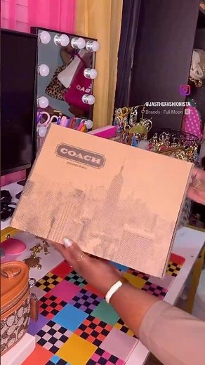 Coach unboxing soho sneakers 👟 #coachunboxing #coach #unboxing #sneakerstyle