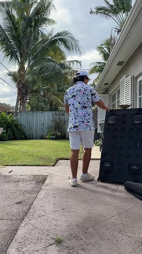 Most putting mats feel nothing like the course. AirBreak changes that. Practice with real break. Build real confidence. Practice that finally feels like golf… anywhere. Just like you see from @henrygrillo. | PuttOUT