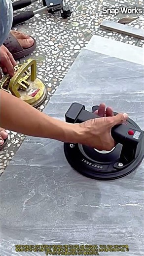 대형 세라믹 타일 자르는 법: 가이드 커터와 흡착기 사용법 #worker #process #tiling #renovation #equipment