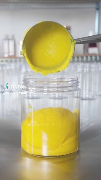 DIY Turmeric Sugar Scrub Recipe for Radiant Skin