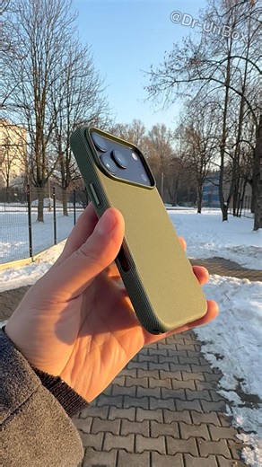 iPhone 17 Pro Deep Blue and Green Case👀 #shorts #trending #iphone #iphone17 #iphone17pro #apple