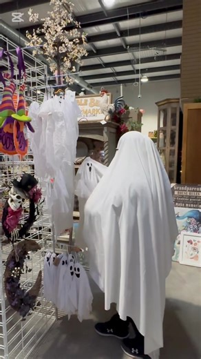 Are we your favourite haunt too? 👻🎃 | Vanderwees Garden Gallery