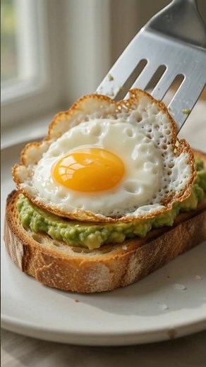 🥑 Best Healthy Avocado Egg Toast Recipe 🍳🥑✨ | High-Protein Nutritious & Ready in Minutes!