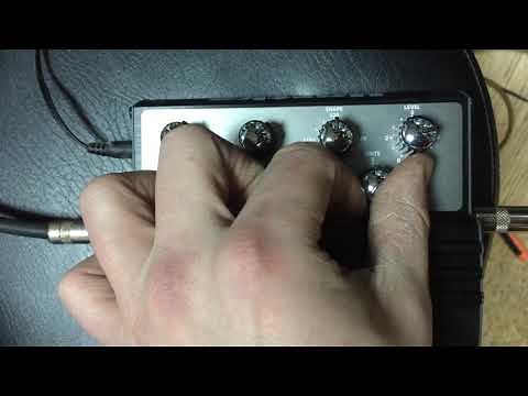 Bass preamp pedal Hartke VXL Bass Attack (Demo)