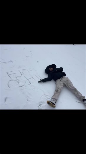 Baby December🤍 (@iluvdececember)’s videos with original sound - via